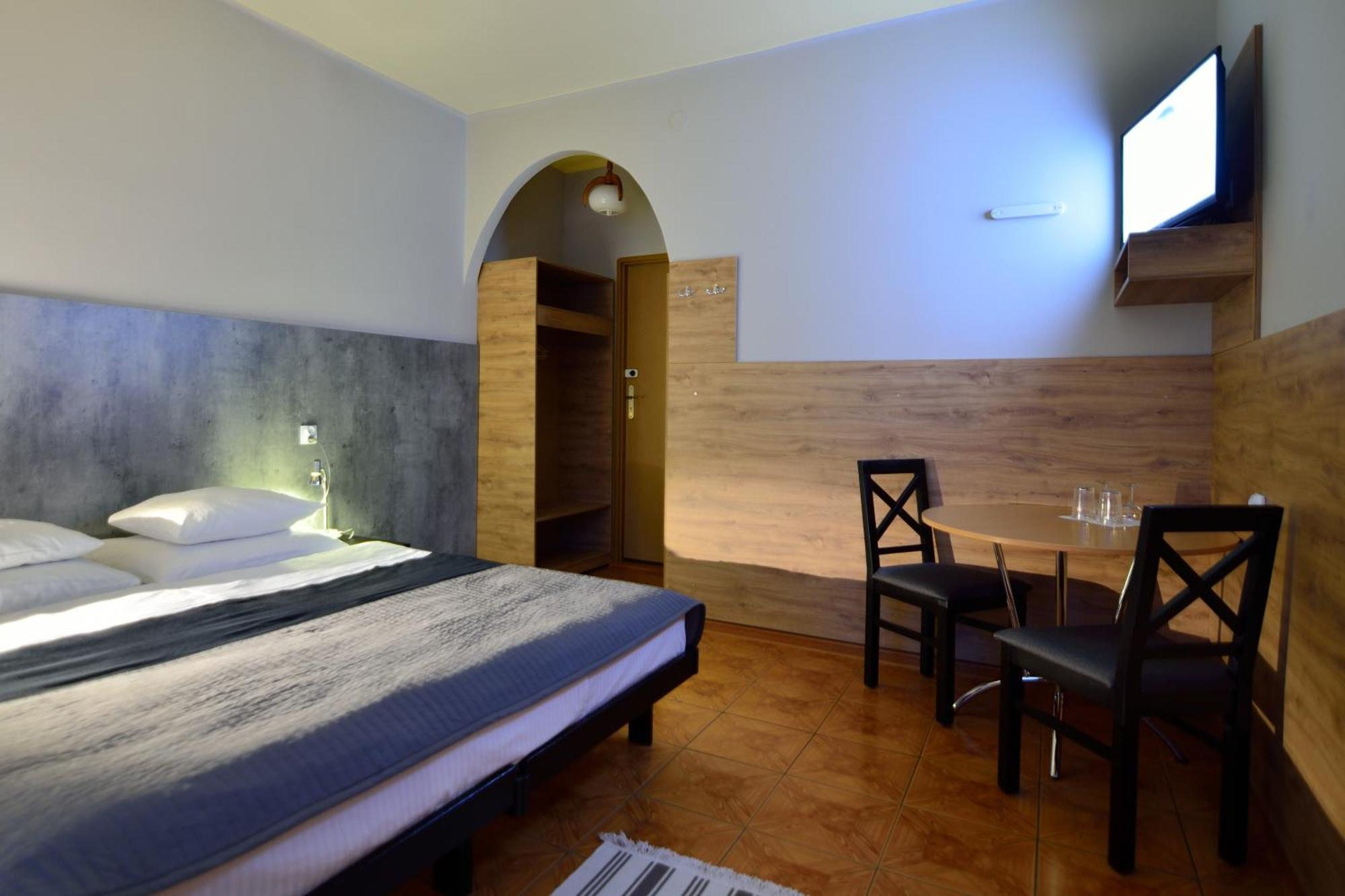 Hotel Gracja Kuznia Raciborska Zewnętrze zdjęcie